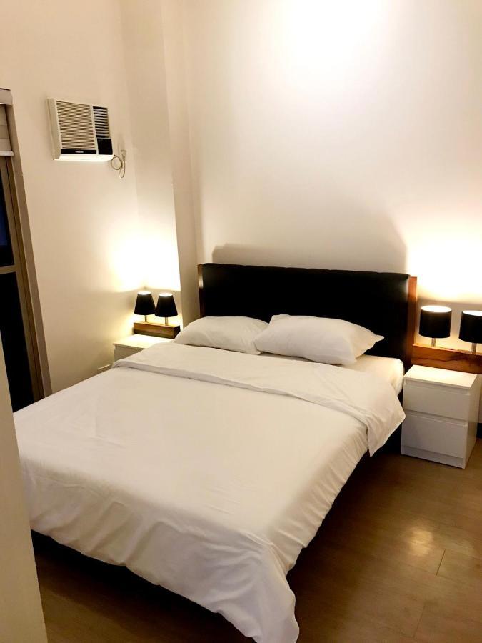 Casa Antonio At Fairway Terraces Family Penthouse 2Br Wi-Fi Nr Golf, Airport, Fort Bgc Manille Extérieur photo