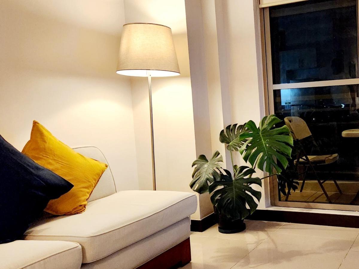 Casa Antonio At Fairway Terraces Family Penthouse 2Br Wi-Fi Nr Golf, Airport, Fort Bgc Manille Extérieur photo