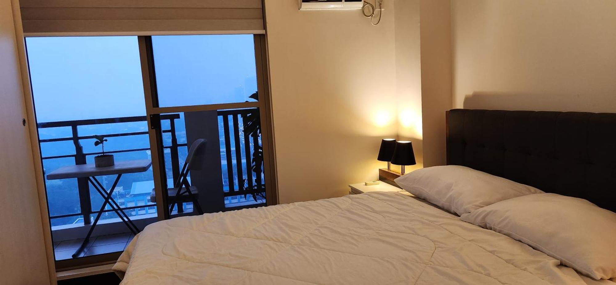 Casa Antonio At Fairway Terraces Family Penthouse 2Br Wi-Fi Nr Golf, Airport, Fort Bgc Manille Extérieur photo